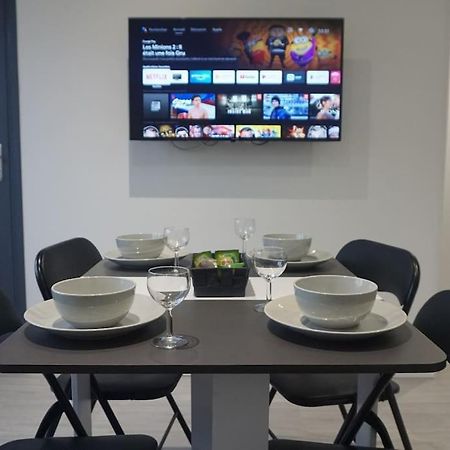 Cosy T2 Wifi Parking Proche Gare Centre Ville แซ็ง-ก็องแต็ง ภายนอก รูปภาพ